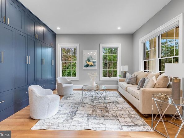 7002 River Oaks Drive, Mclean VA 22101