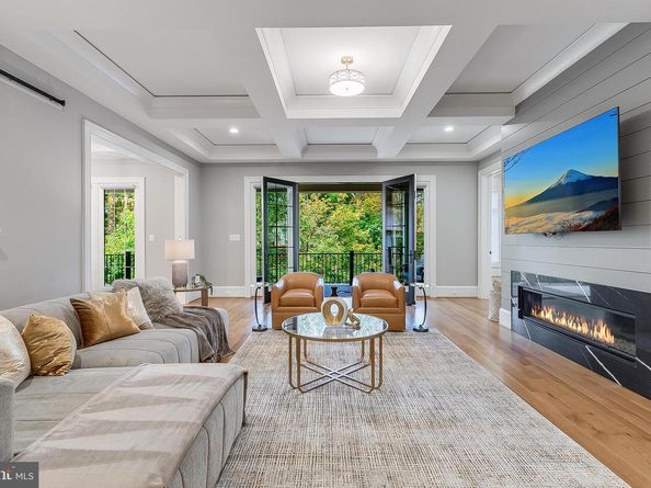 7002 River Oaks Drive, Mclean VA 22101