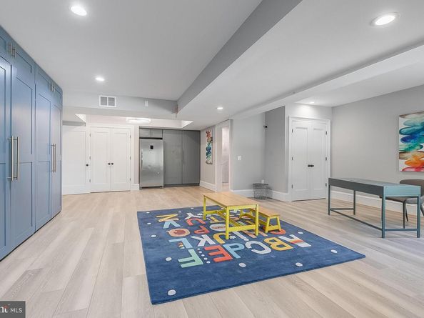 7002 River Oaks Drive, Mclean VA 22101