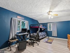 2379 Mole Road, Secane PA 19018