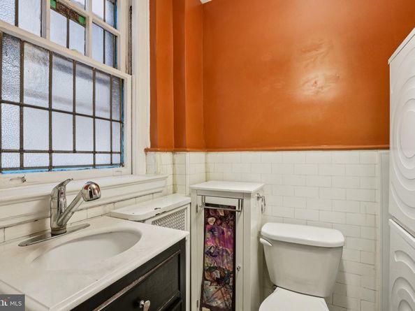 351 S 47TH Street B210, Philadelphia PA 19143