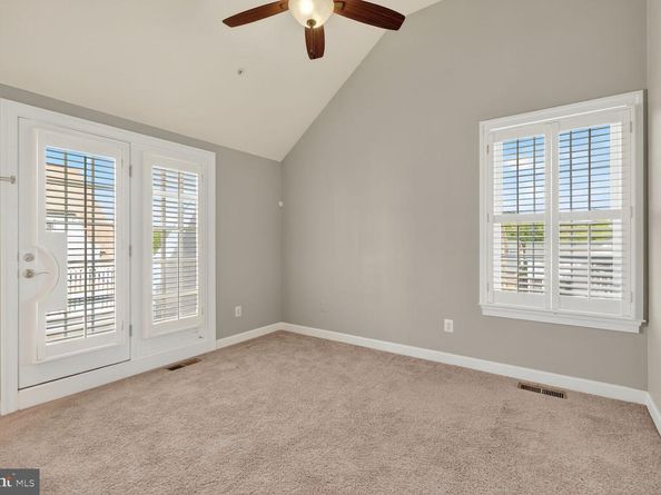 1808 Potomac Greens Drive, Alexandria VA 22314