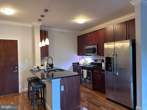 6301 Edsall Road 205, Alexandria VA 22312