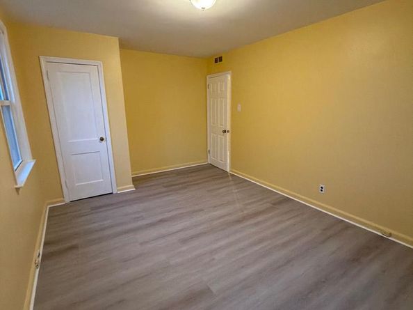 6632 E Roosevelt Boulevard, Philadelphia PA 19149