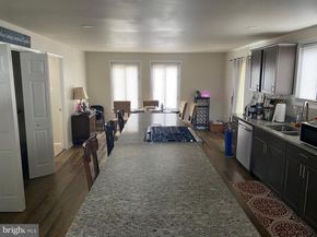 160 Magnolia Road, Sterling VA 20164