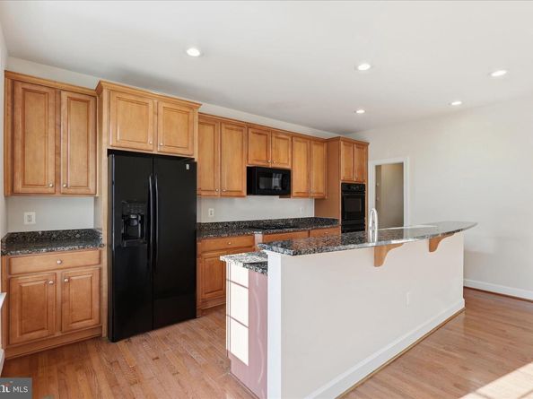 411 Spring Street, Herndon VA 20170