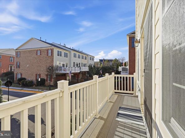 411 Spring Street, Herndon VA 20170