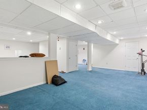 941 Meadow Glen Road, Warminster PA 18974