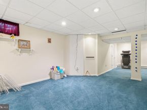 941 Meadow Glen Road, Warminster PA 18974