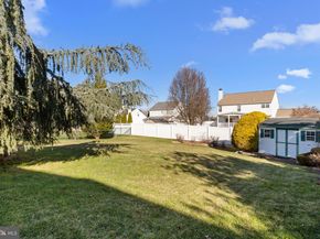 941 Meadow Glen Road, Warminster PA 18974