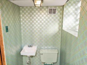 1130 Fanshawe Street, Philadelphia PA 19111