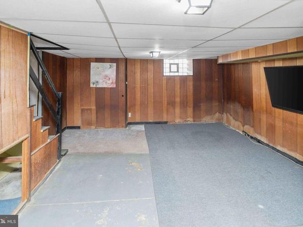 1130 Fanshawe Street, Philadelphia PA 19111