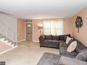 1130 Fanshawe Street, Philadelphia PA 19111