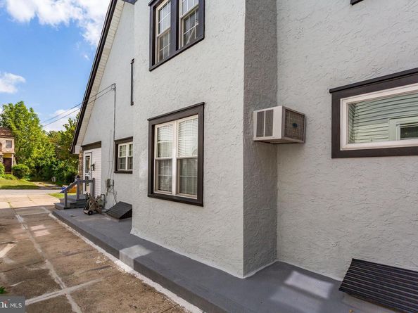 346 Lakeview Avenue, Drexel Hill PA 19026