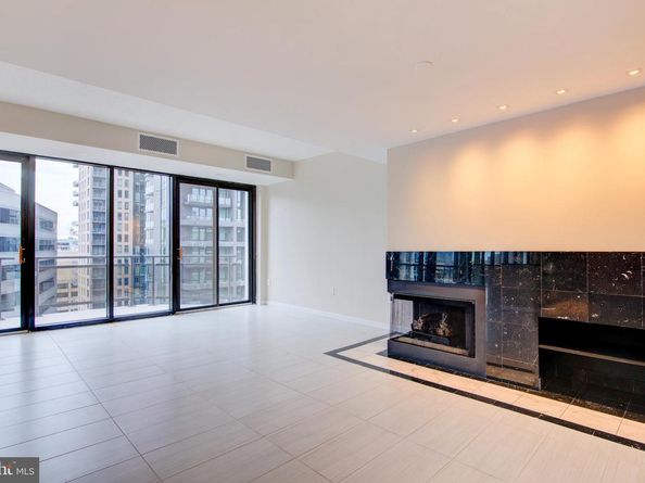 1530 Key Boulevard 1321, Arlington VA 22209