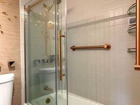 1530 Key Boulevard 1321, Arlington VA 22209