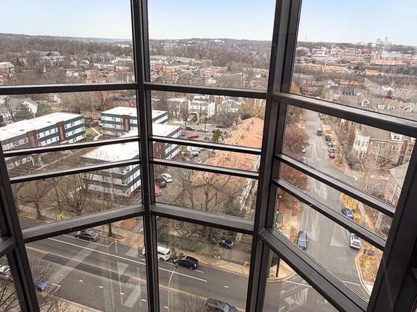 1530 Key Boulevard 1321, Arlington VA 22209