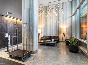 604 S Washington Square 1106, Philadelphia PA 19106