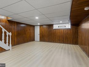 1230 Glenview Street, Philadelphia PA 19111