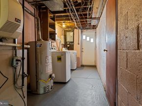 1230 Glenview Street, Philadelphia PA 19111