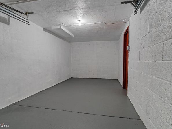 1230 Glenview Street, Philadelphia PA 19111