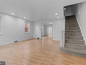 1230 Glenview Street, Philadelphia PA 19111