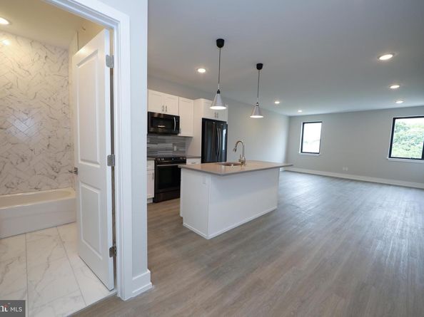 1851 Germantown Avenue, Philadelphia PA 19122