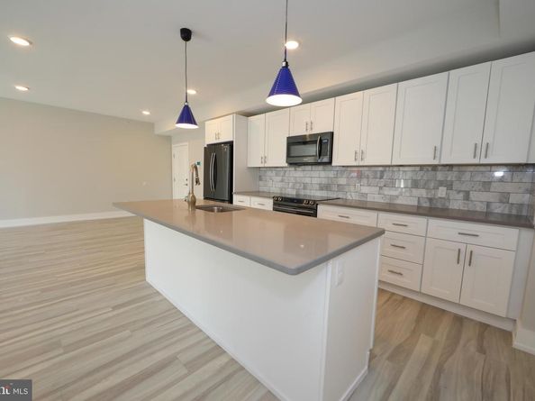 1851 Germantown Avenue, Philadelphia PA 19122