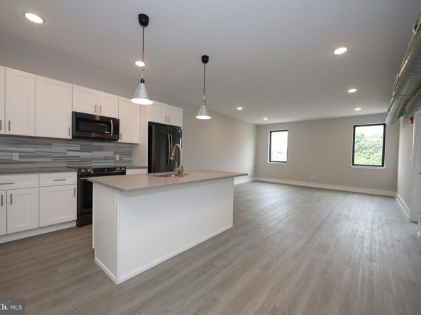 1851 Germantown Avenue, Philadelphia PA 19122