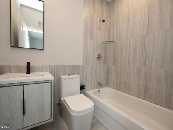 1851 Germantown Avenue, Philadelphia PA 19122