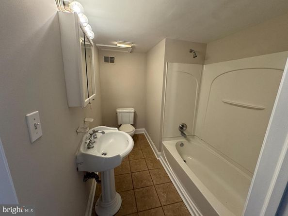 4728 Umbria Street, Philadelphia PA 19127