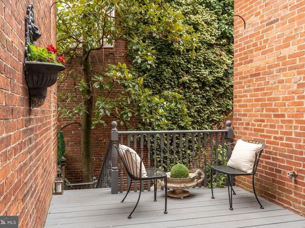 3070 Q Street NW, Washington DC 20007