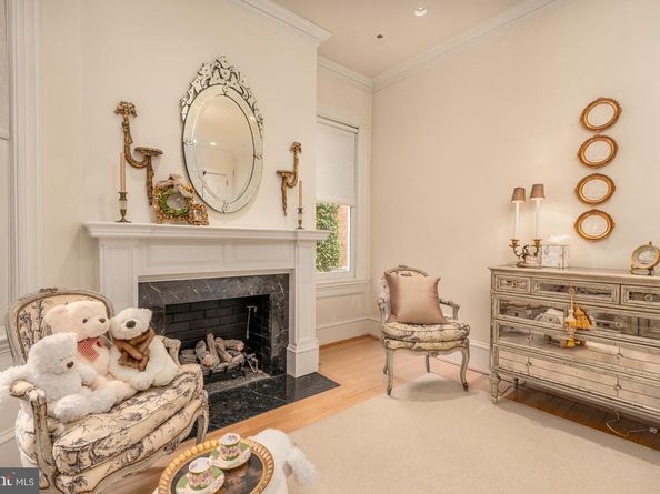 3070 Q Street NW, Washington DC 20007