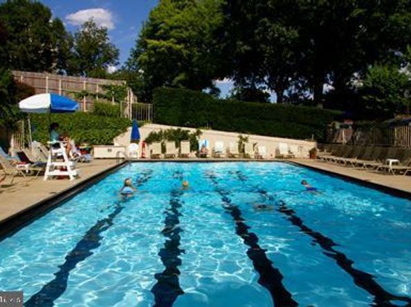 210 Locust Street 15AW, Philadelphia PA 19106