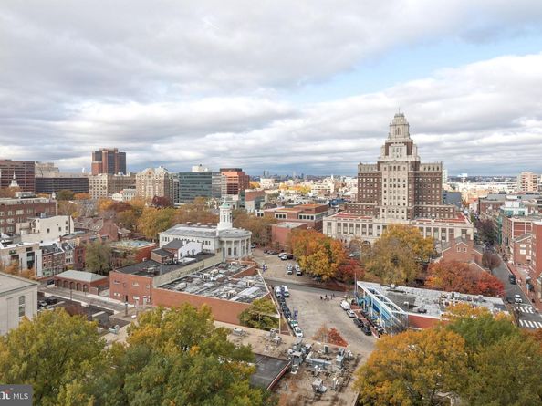 210 Locust Street 15AW, Philadelphia PA 19106