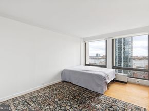 210 Locust Street 15AW, Philadelphia PA 19106