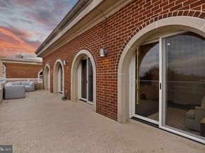 625 Slaters Lane 402, Alexandria VA 22314