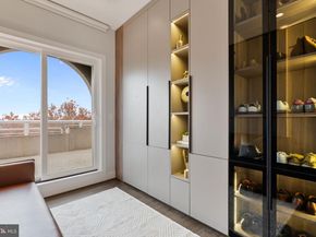 625 Slaters Lane 402, Alexandria VA 22314