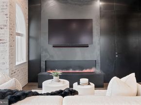 625 Slaters Lane 402, Alexandria VA 22314