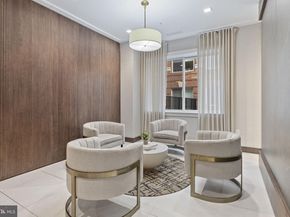 625 Slaters Lane 402, Alexandria VA 22314