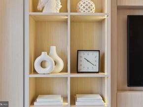 625 Slaters Lane 402, Alexandria VA 22314