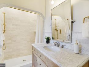 625 S Saint Asaph Street, Alexandria VA 22314