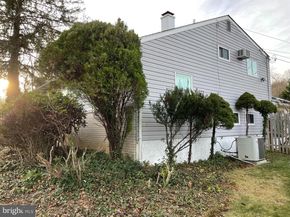 2400 Edge Hill Road, Huntingdon Valley PA 19006