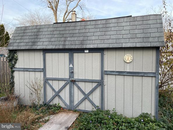 2400 Edge Hill Road, Huntingdon Valley PA 19006