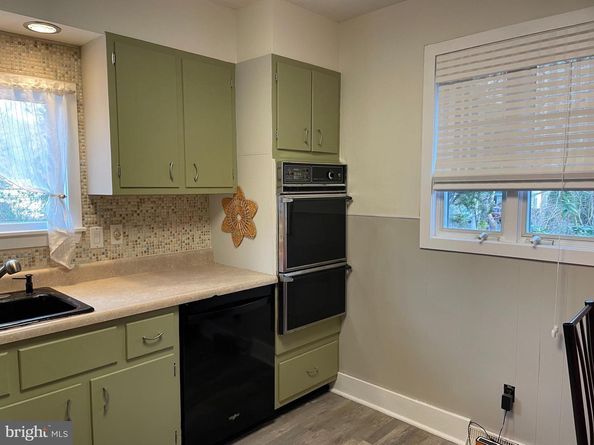 2400 Edge Hill Road, Huntingdon Valley PA 19006