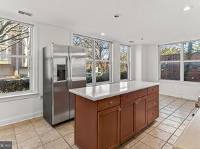 1555 N Colonial Terrace 500, Arlington VA 22209