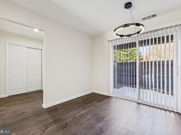 2015 Wethersfield Court, Reston VA 20191