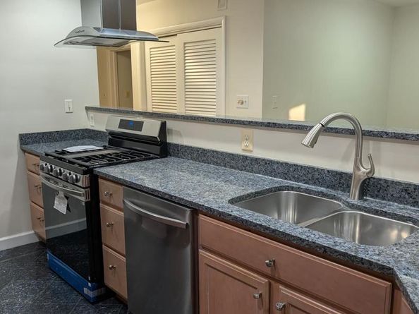 6705 Goldsboro Road, Bethesda MD 20817