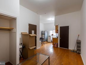 1402 S 2nd Street, Philadelphia PA 19147