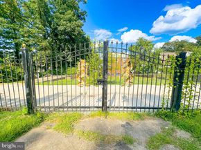 1106 45TH Place SE, Washington DC 20019